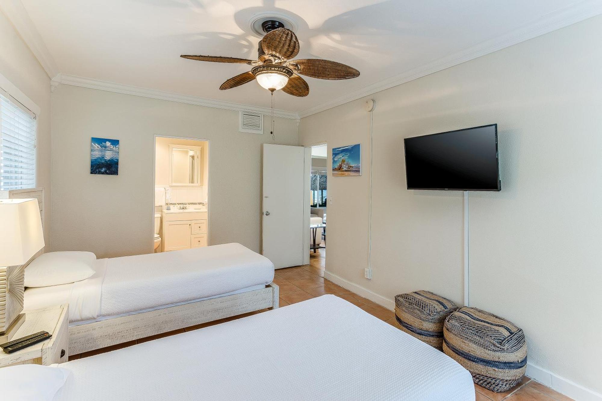La Jolla Resort Исламорада Стая снимка